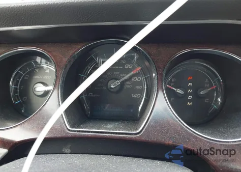 2010 Ford Taurus Sel z USA, uszkodzony, nr VIN 1FAHP2EW2AG145272